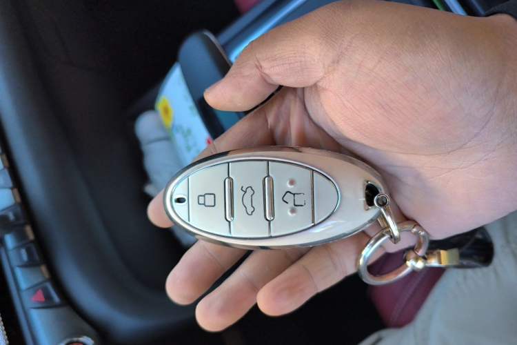 Used Bestune T55 2023 1.5T Automatic Leap Model Vehicle Key
