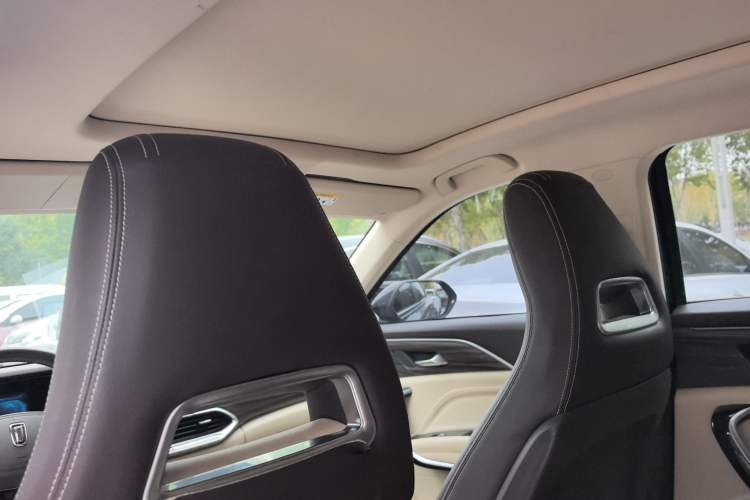 Used Bestune T77 2020 PRO 280 TID Automatic Luxury Model Headliner