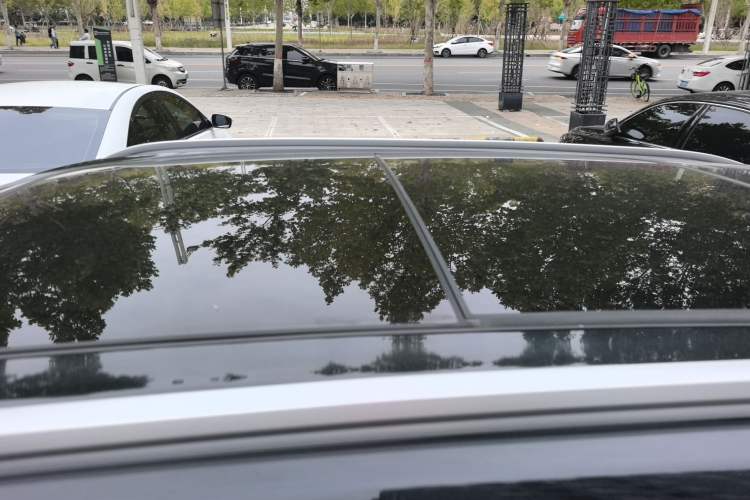 Used Bestune T77 2020 PRO 280 TID Automatic Luxury Model Roof