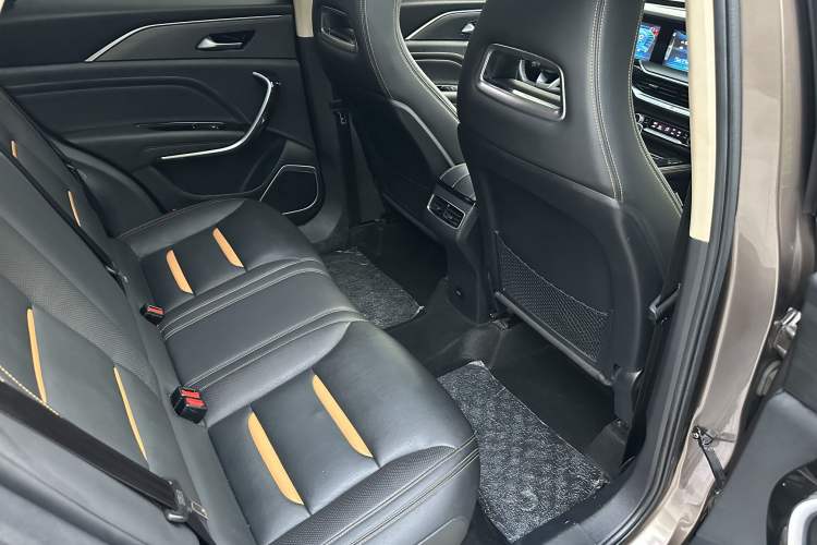 Used Bestune T77 2019 230 TID Automatic Prestige Version China V Emission Standard Interior 6