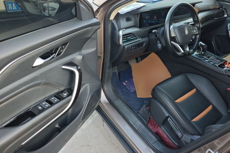 Used Bestune T77 2019 230 TID Automatic Prestige Version China V Emission Standard Interior 3