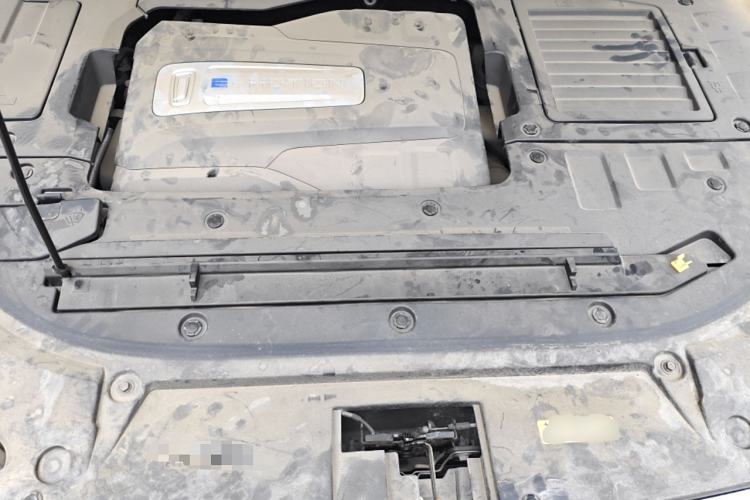 Used Bestune T77 2019 230 TID Automatic Luxury Version China VI Emission Standard Engine Bay