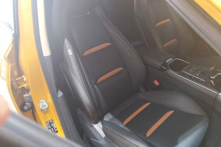 Used Bestune T77 2020 PRO 280 TID Automatic Prestige Model Interior 10