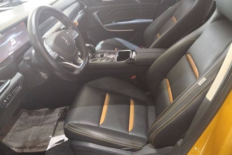 Used Bestune T77 2020 PRO 280 TID Automatic Prestige Model Interior 5