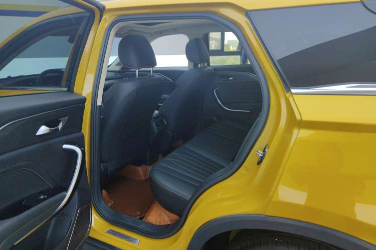 Used Bestune T77 2021 PRO 280 TID Automatic Prestige Model Right Rear Seat