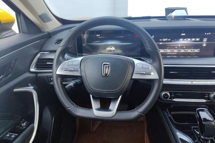 Used Bestune T77 2021 PRO 280 TID Automatic Prestige Model Steering Wheel