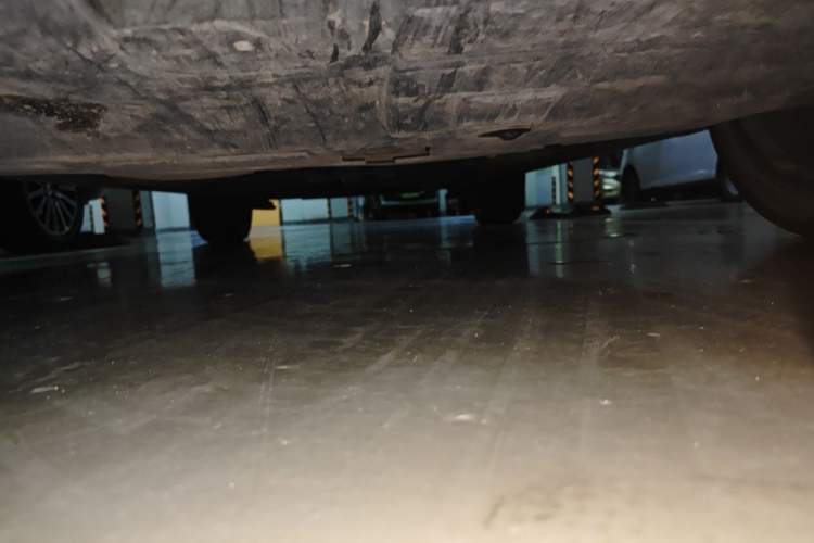 Used Bestune T77 2019 230 TID Automatic Prestige Version China V Emission Standard Chassis Front