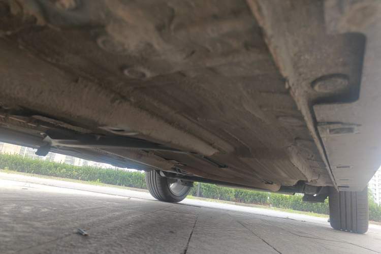 Used Bestune T77 2019 230 TID Automatic Prestige Version China VI Emission Standard Chassis Front Left