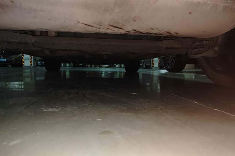 Used Bestune T77 2019 230 TID Automatic Prestige Version China V Emission Standard Chassis Rear