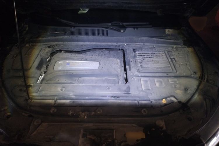 Used Bestune T77 2019 230 TID Automatic Prestige Version China VI Emission Standard Engine Bay