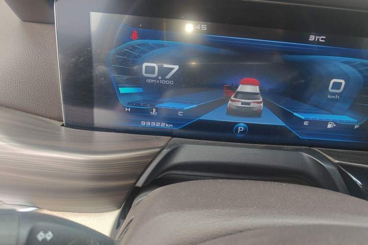 Used Bestune T77 2019 230 TID Automatic Prestige Version China VI Emission Standard Odometer Close Up
