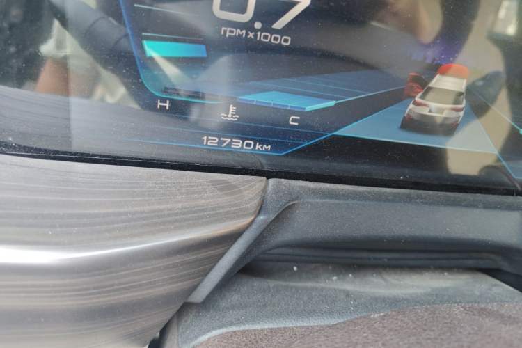 Used Bestune T77 2019 230 TID Automatic Prestige Version China V Emission Standard Odometer Close Up