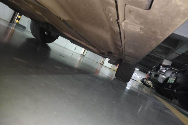 Used Bestune T77 2019 230 TID Automatic Prestige Version China VI Emission Standard Chassis Front Left