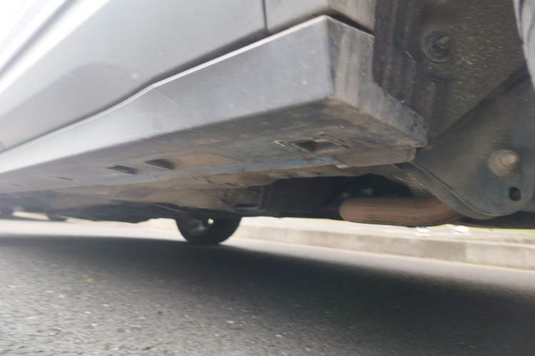 Used Bestune T77 2019 230 TID Automatic Prestige Version China V Emission Standard Chassis Rear Left