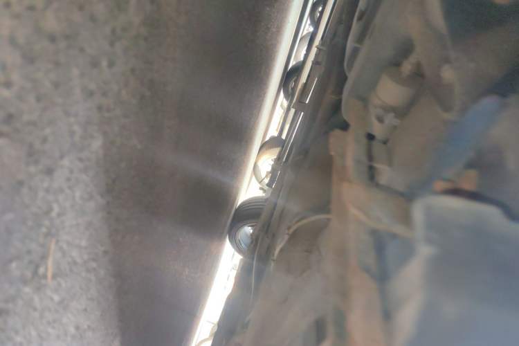 Used Bestune T77 2019 230 TID Automatic Prestige Version China V Chassis Rear Right
