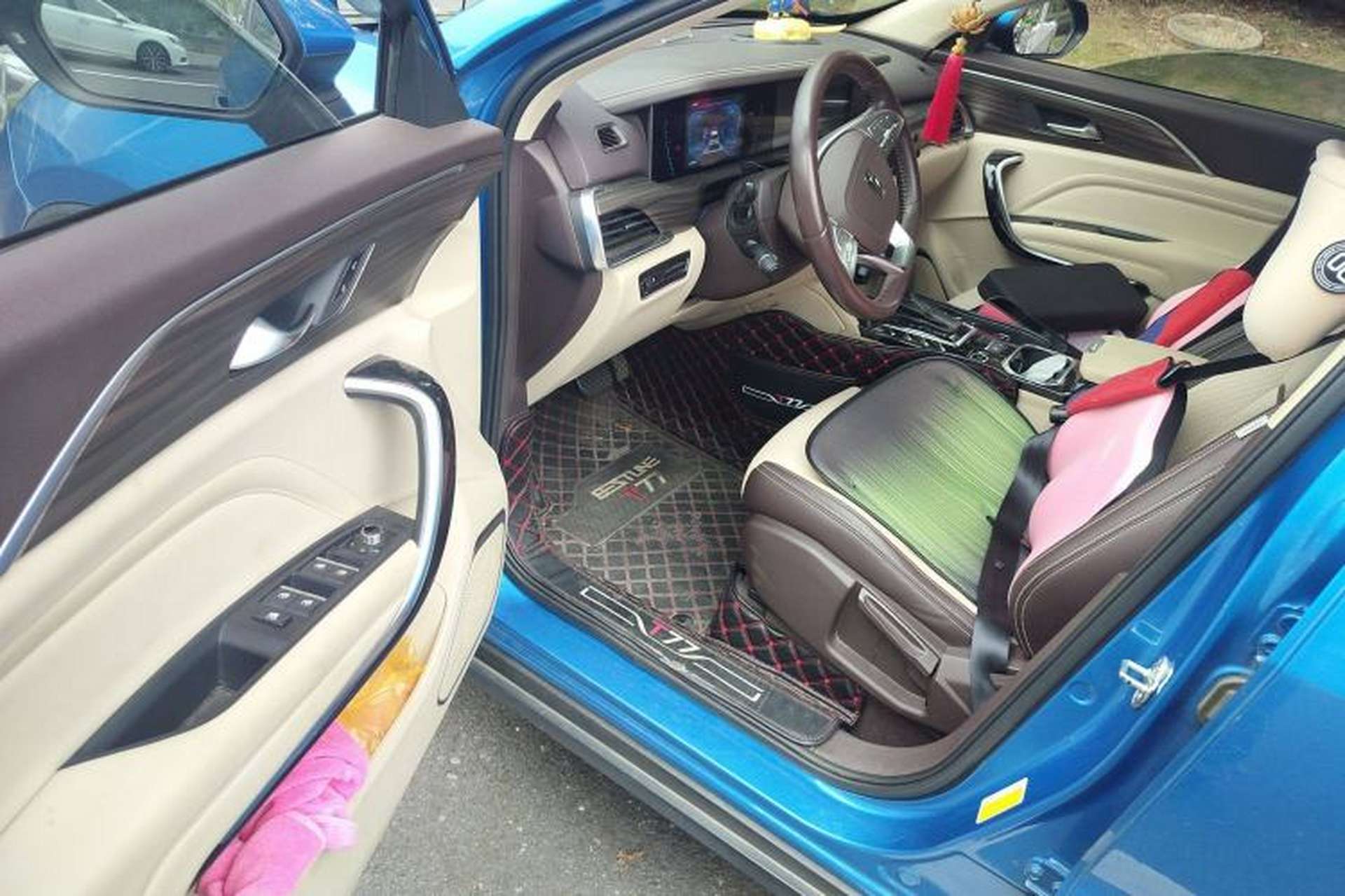 Used Bestune T77 2019 230 TID Automatic Prestige Version China V Emission Standard Driver Seat