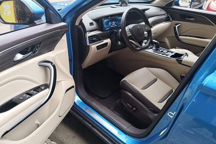 Used Bestune T77 2019 230 TID Automatic Prestige Version China VI Driver Seat