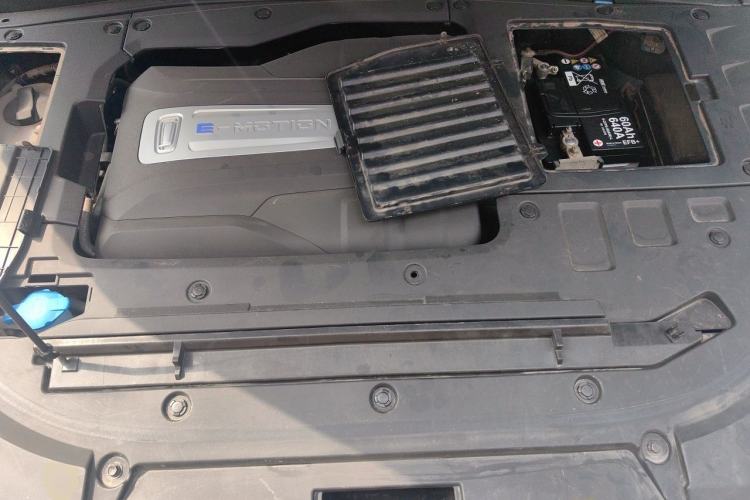 Used Bestune T77 2019 230 TID Automatic Prestige Version China V Engine Bay