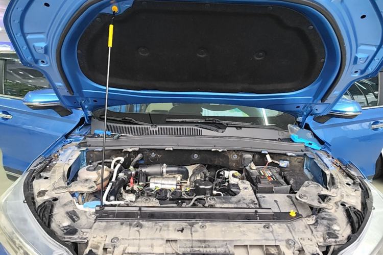 Used Bestune T77 2019 Facelift 230 TID Automatic Luxury Version China V Emission Standard Engine Bay