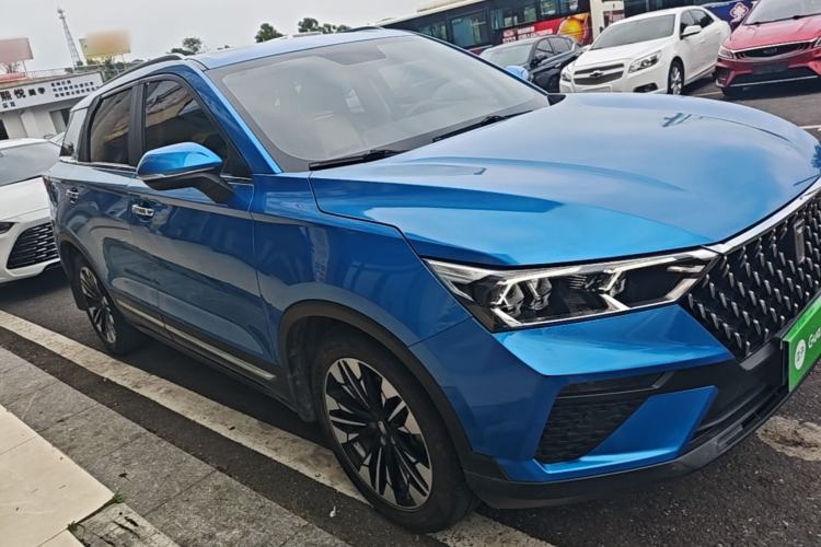 Used Bestune T77 2019 230 TID Automatic Luxury Version China VI Emission Standard Front Right 45 Deg