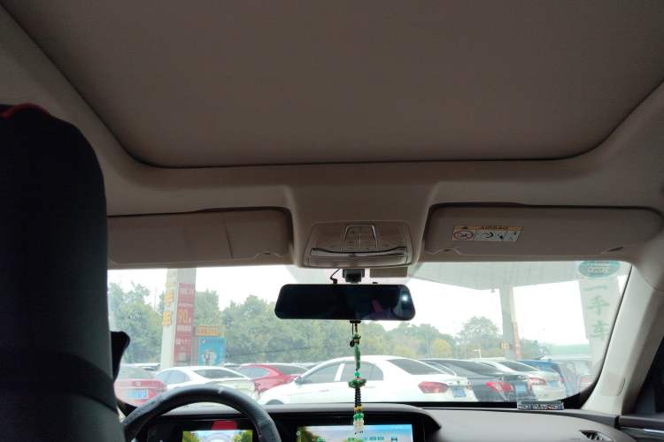 Used Bestune T77 2019 230 TID Automatic Luxury Version China VI Emission Standard Headliner