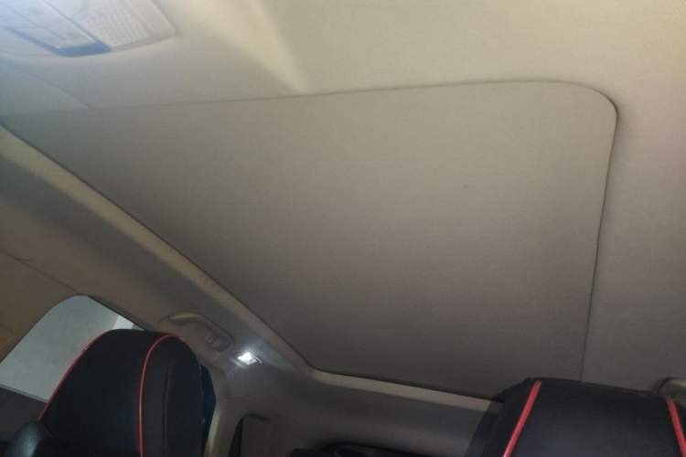 Used Bestune T77 2019 230 TID Automatic Prestige Version China VI Emission Standard Headliner