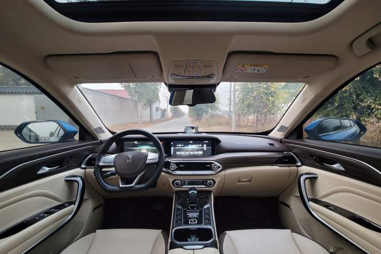Used Bestune T77 2019 230 TID Automatic Prestige Version China V Interior 3