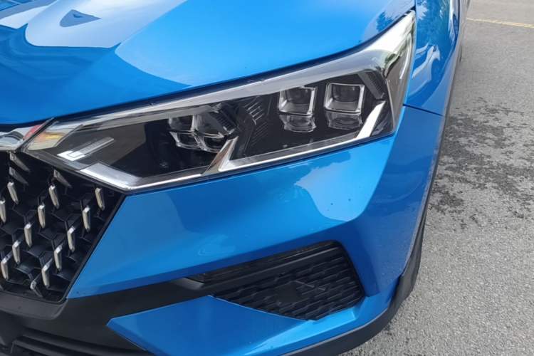 Used Bestune T77 2019 Facelift 230 TID Automatic Luxury Version China V Emission Standard Left Front Headlight