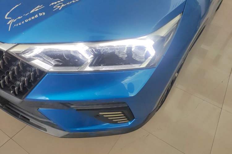 Used Bestune T77 2019 230 TID Automatic Prestige Version China V Left Front Headlight