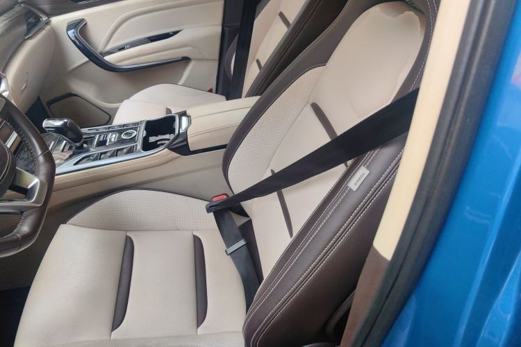 Used Bestune T77 2019 230 TID Automatic Prestige Version China V Left Front Seat