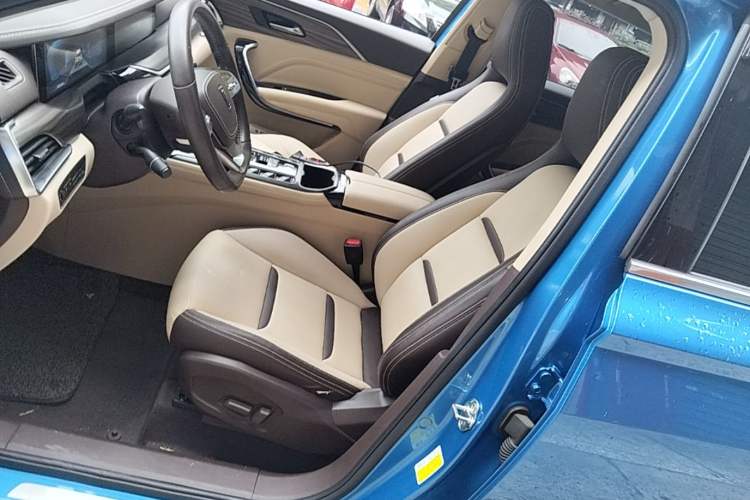 Used Bestune T77 2019 230 TID Automatic Prestige Version China VI Left Front Seat
