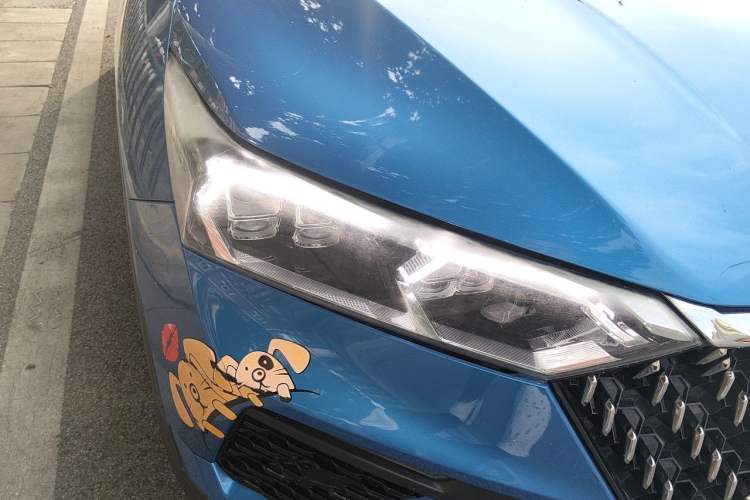 Used Bestune T77 2019 230 TID Automatic Luxury Version National V Right Front Headlight