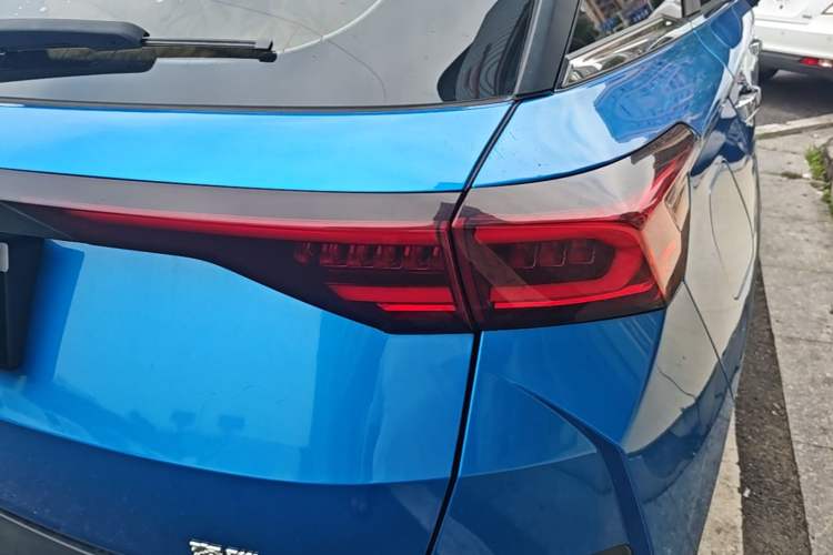 Used Bestune T77 2019 230 TID Automatic Luxury Version China VI Emission Standard Right Rear Taillight