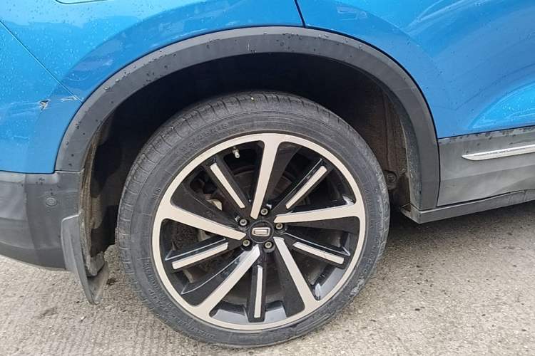 Used Bestune T77 2019 230 TID Automatic Prestige Version China VI Right Rear Wheel Hub