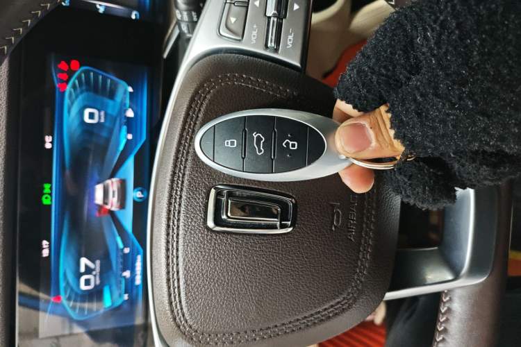 Used Bestune T77 2019 230 TID Automatic Prestige Version China VI Emission Standard Vehicle Key
