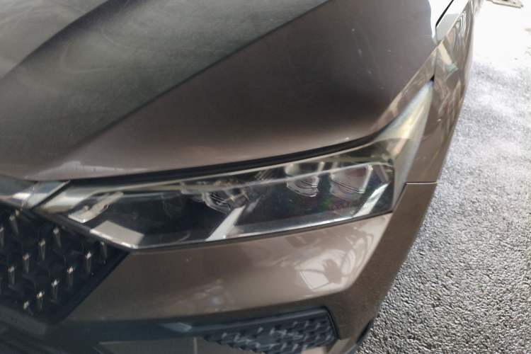 Used Bestune T77 2019 230 TID Automatic Luxury Version National V Left Front Headlight