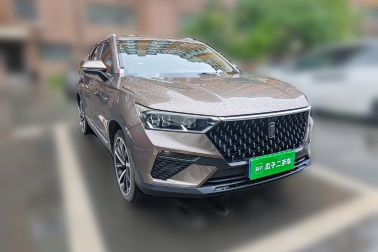 Used Bestune T77 2019 230 TID Automatic Luxury Version China VI Emission Standard Front Right 45 Deg