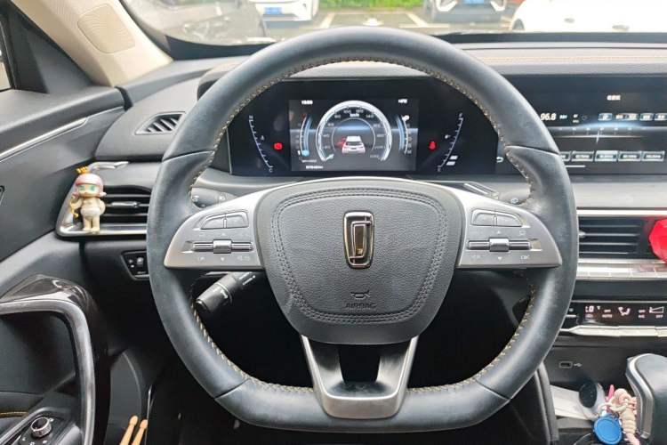 Used Bestune T77 2019 230 TID Automatic Luxury Version China VI Emission Standard Steering Wheel