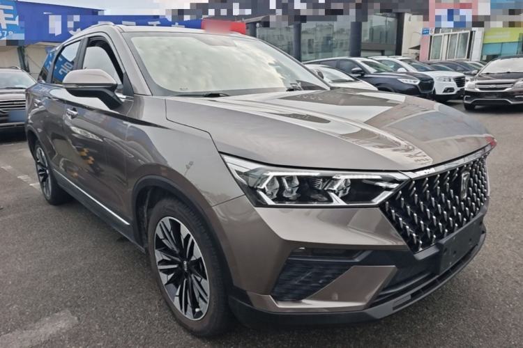 Used Bestune T77 2019 Facelift 230 TID Automatic Luxury Version China VI Emission Standard Front Right 45 Deg