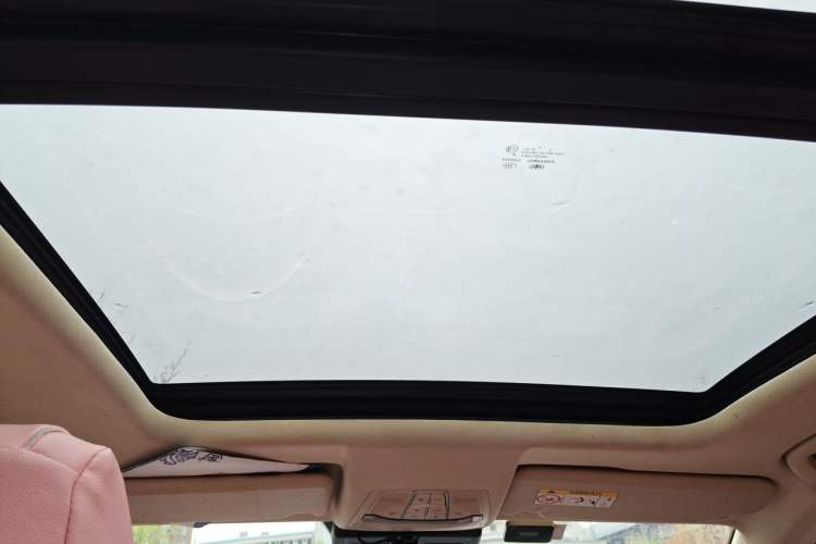 Used Bestune T77 2019 230 TID Automatic Prestige Version China V Emission Standard Headliner