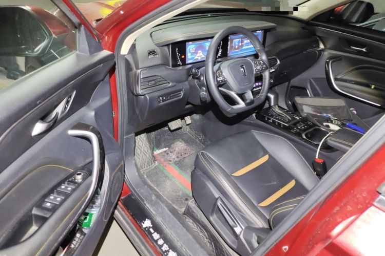 Used Bestune T77 2019 230 TID Automatic Luxury Version National V Driver Seat