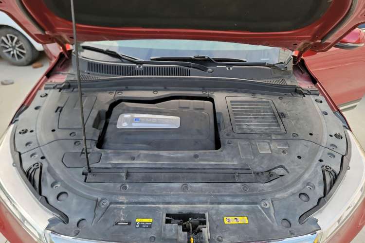 Used Bestune T77 2019 230 TID Automatic Prestige Version China V Emission Standard Engine Bay