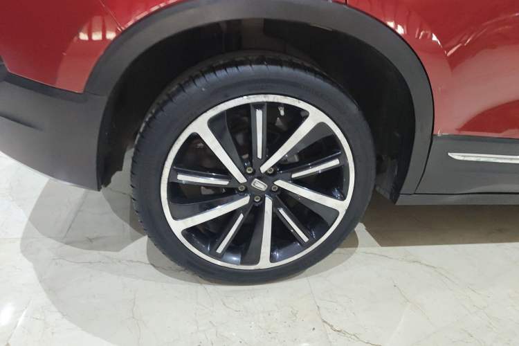 Used Bestune T77 2019 230 TID Automatic Luxury Version National V Exterior 5