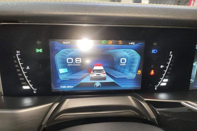Used Bestune T77 2019 230 TID Automatic Luxury Version National V Instrument Cluster
