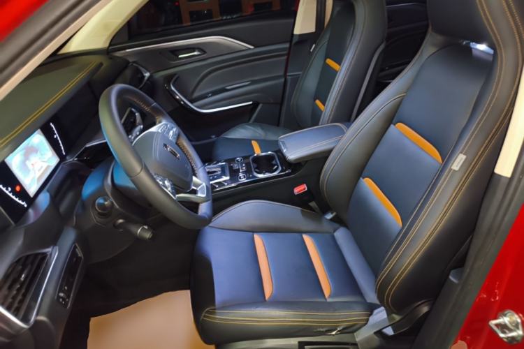 Used Bestune T77 2019 230 TID Automatic Luxury Version China VI Emission Standard Left Front Seat