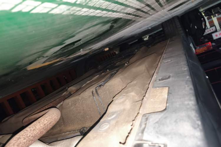 Used Bestune T77 2019 230 TID Automatic Luxury Version China VI Emission Standard Left Side Sill