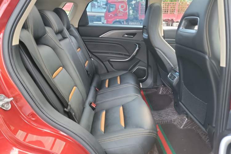 Used Bestune T77 2019 230 TID Automatic Prestige Version China V Emission Standard Right Rear Seat