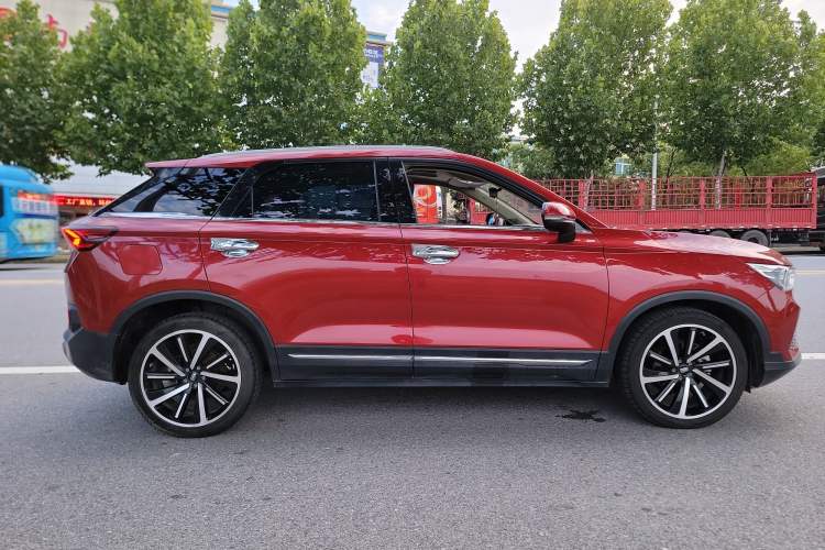 Used Bestune T77 2019 230 TID Automatic Prestige Version China V Emission Standard Right Side