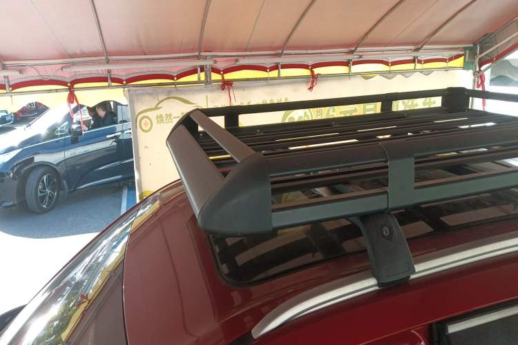 Used Bestune T77 2019 230 TID Automatic Luxury Version China VI Emission Standard Roof