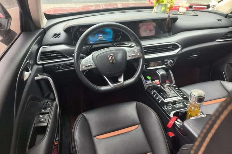 Used Bestune T77 2019 230 TID Automatic Luxury Version National V Steering Wheel